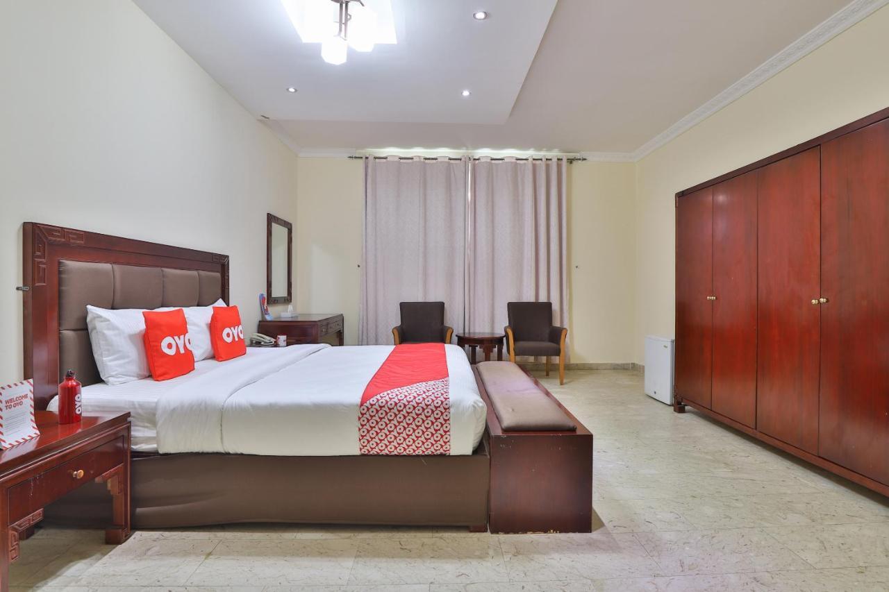 Oyo 366 Waves Hotel Ajman Eksteriør billede