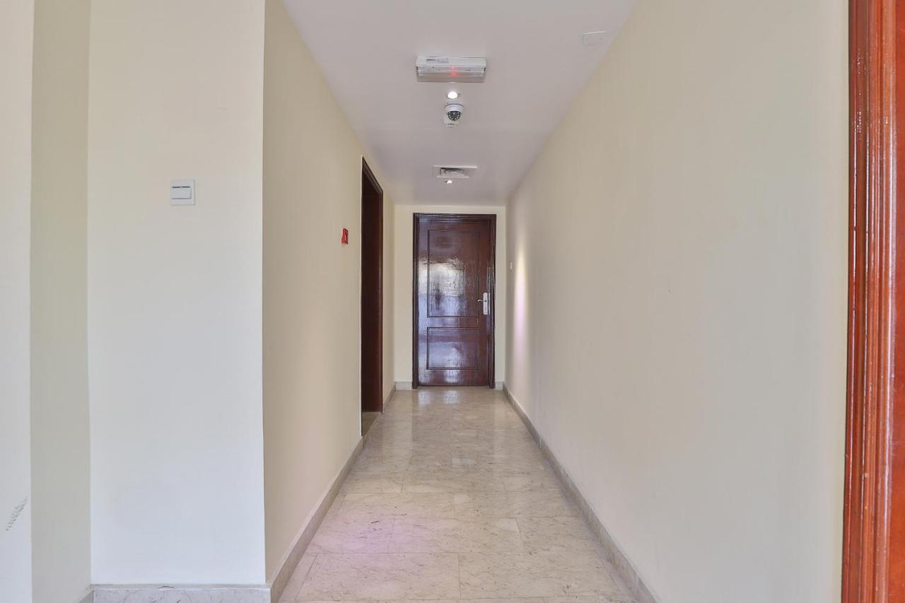 Oyo 366 Waves Hotel Ajman Eksteriør billede