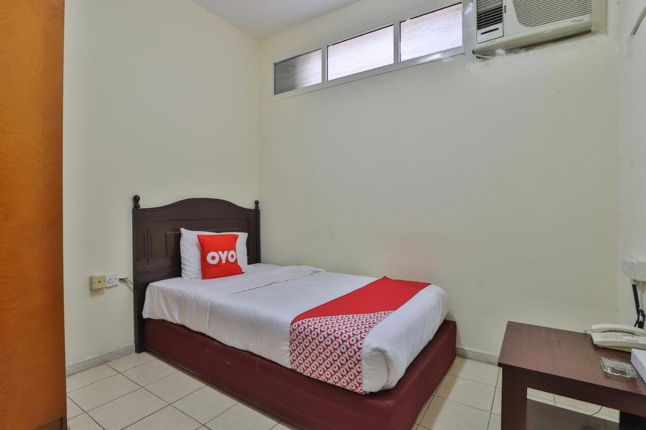 Oyo 366 Waves Hotel Ajman Eksteriør billede