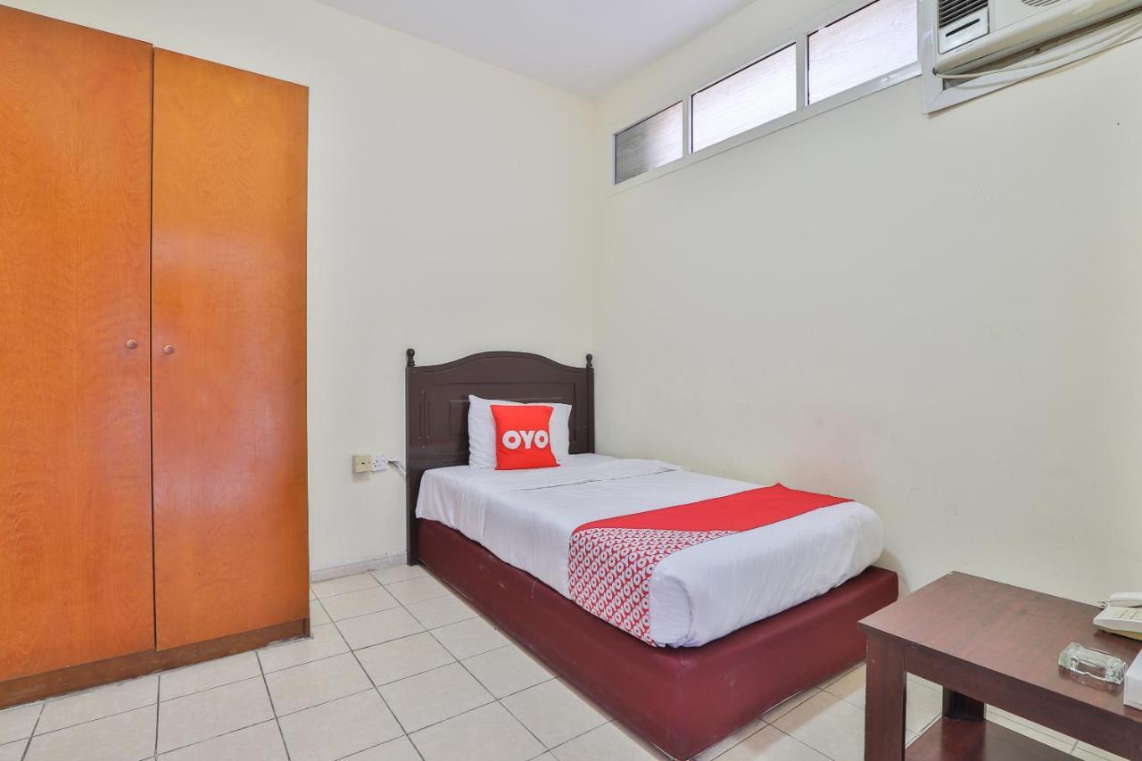 Oyo 366 Waves Hotel Ajman Eksteriør billede