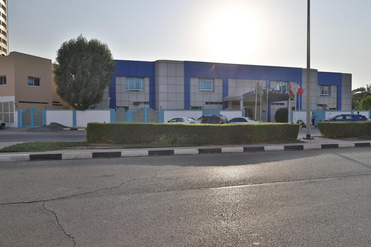 Oyo 366 Waves Hotel Ajman Eksteriør billede